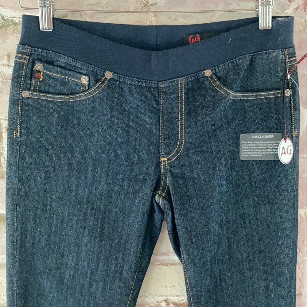 AG pull on jean